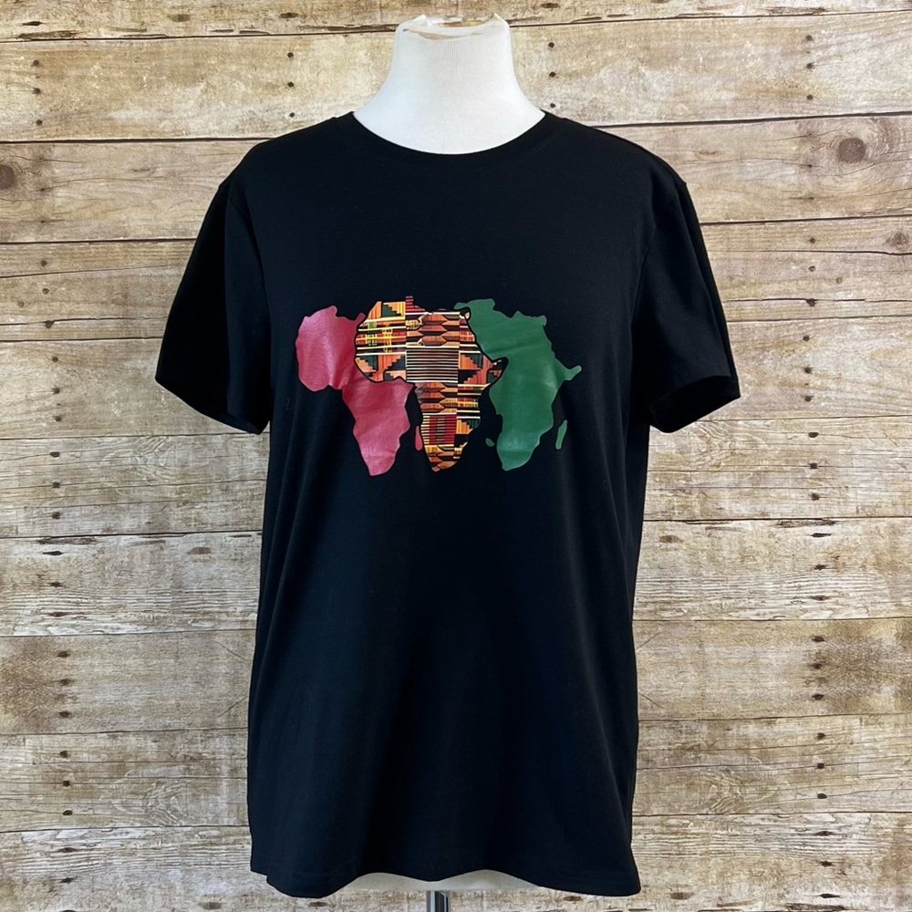 Black Size‎ Large Women's Graphic T-Shirt